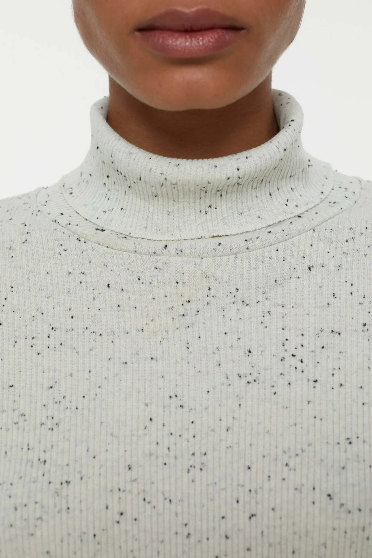 Classic Turtleneck - Ivory