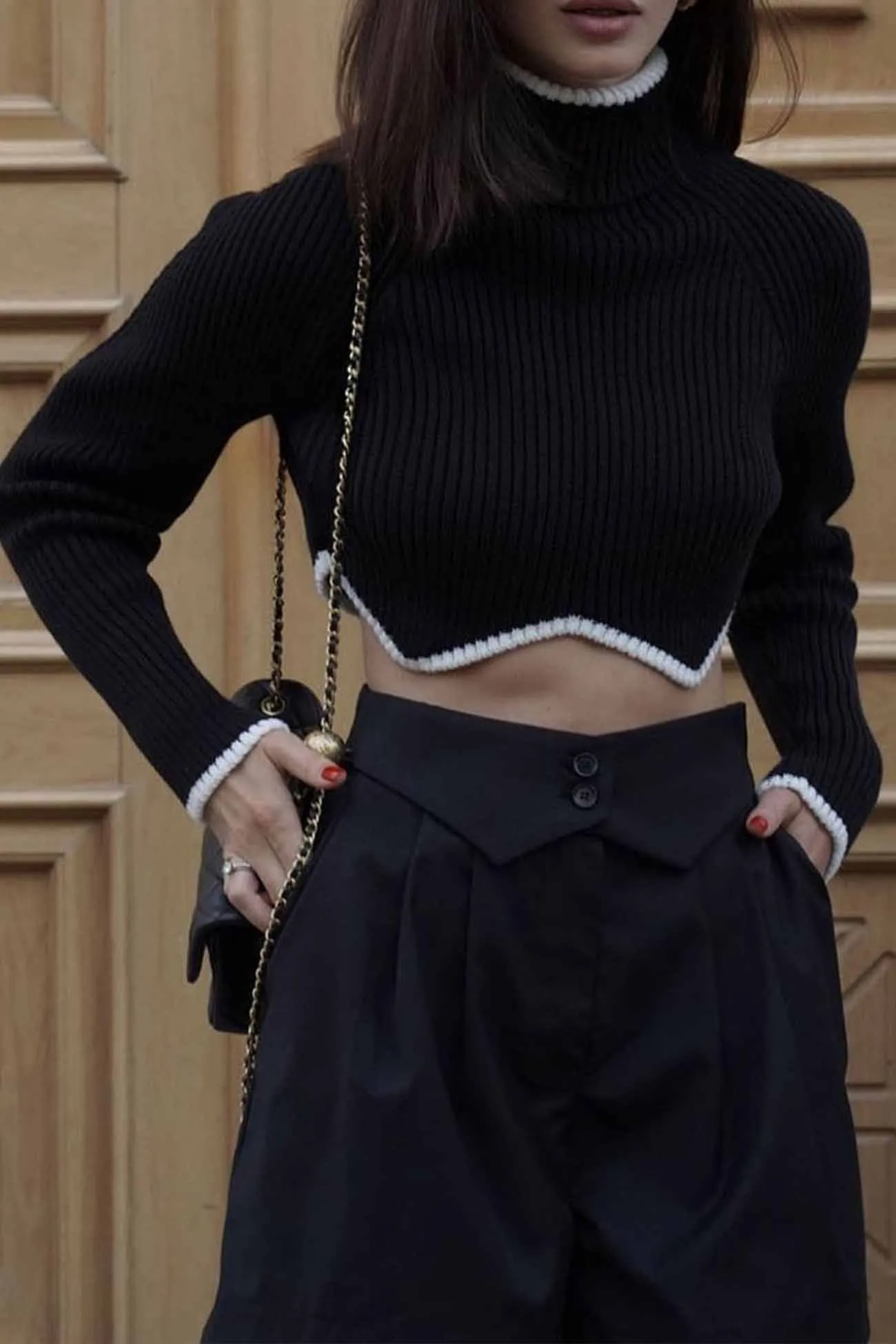 Contrast Irregular Hem Turtleneck Sweater