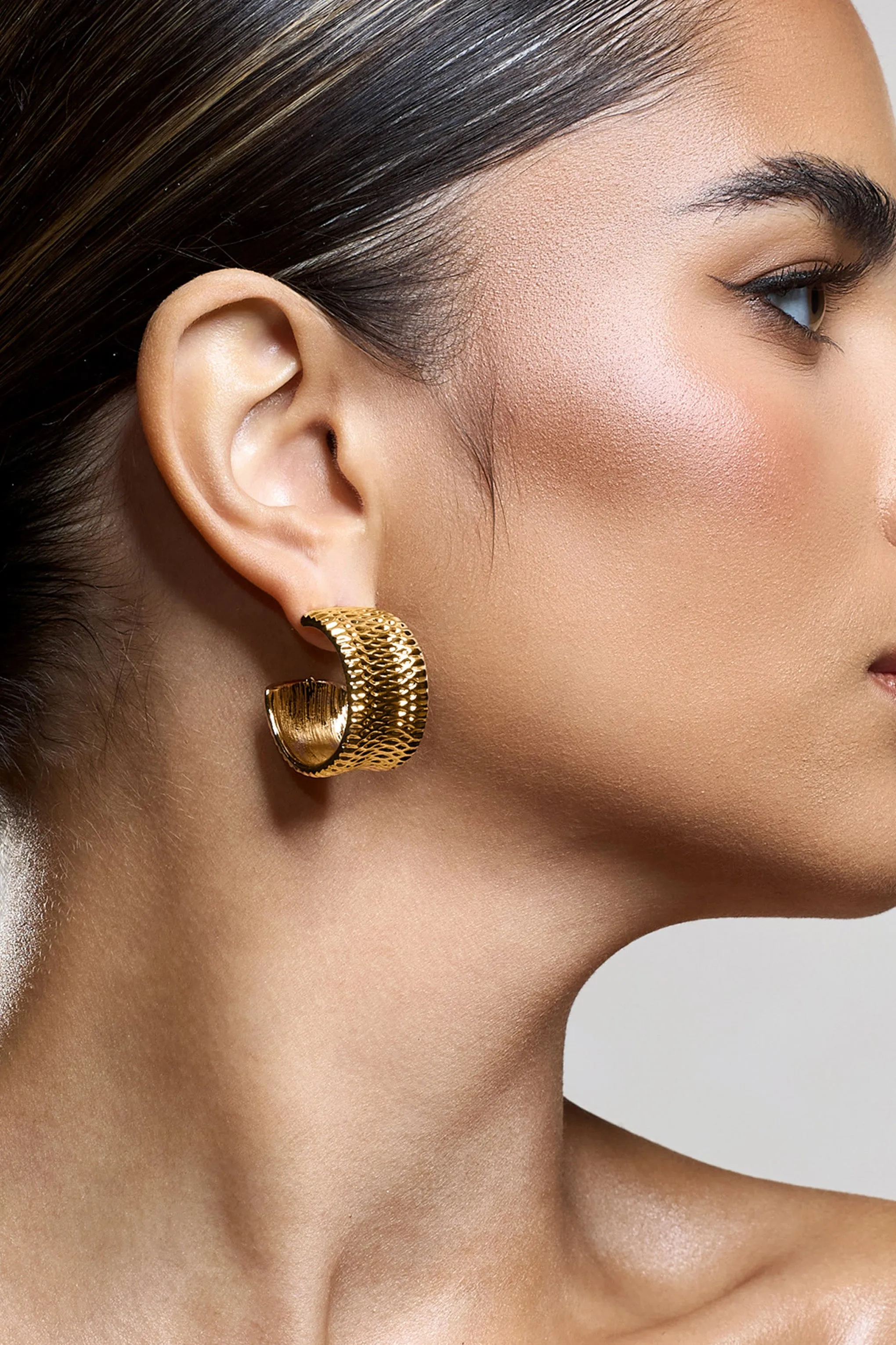 Corda | Gold Textured Chunky Hoop Earrings