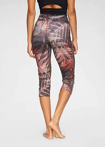 LASCANA Capri Leggings | Grattan