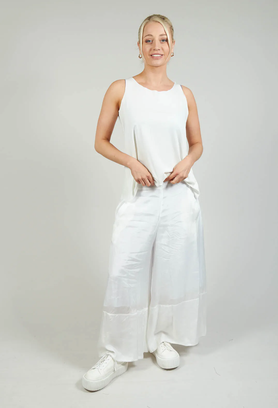 Lightwear Culottes in White