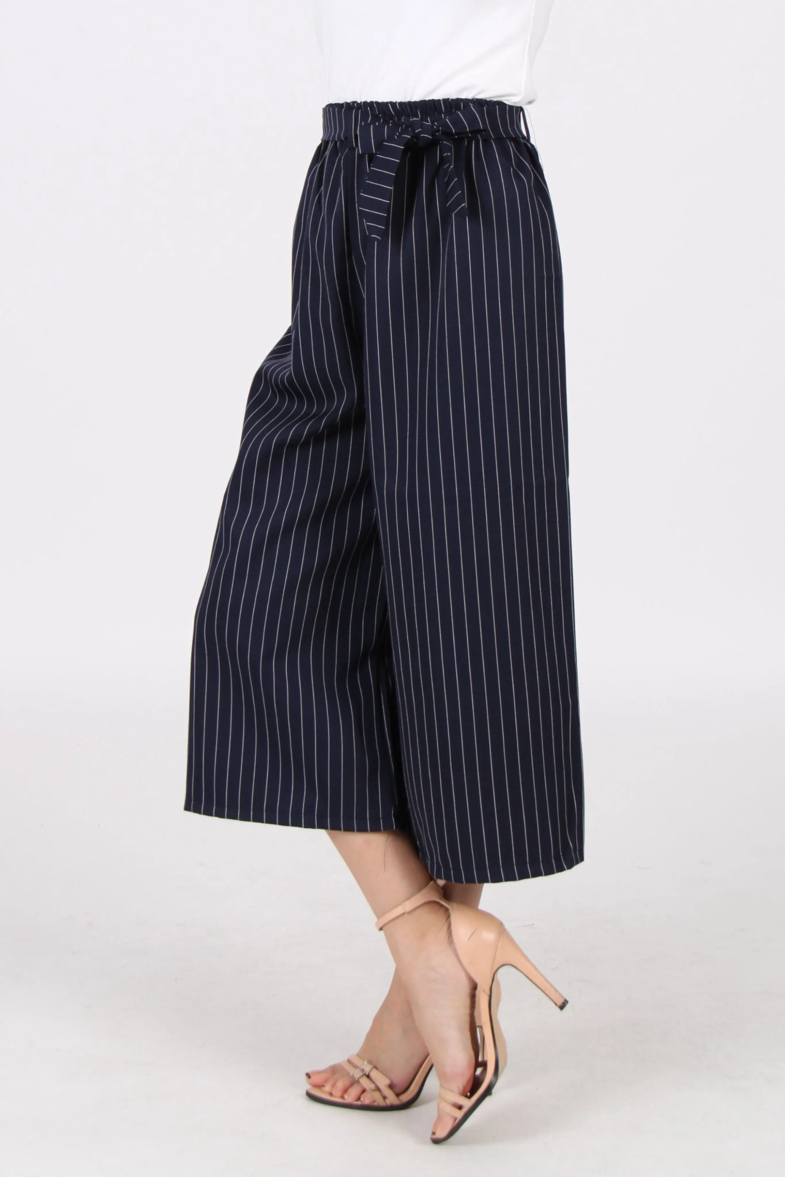 Pinstripes Ribbon Front Tie Culottes In Navy Blue