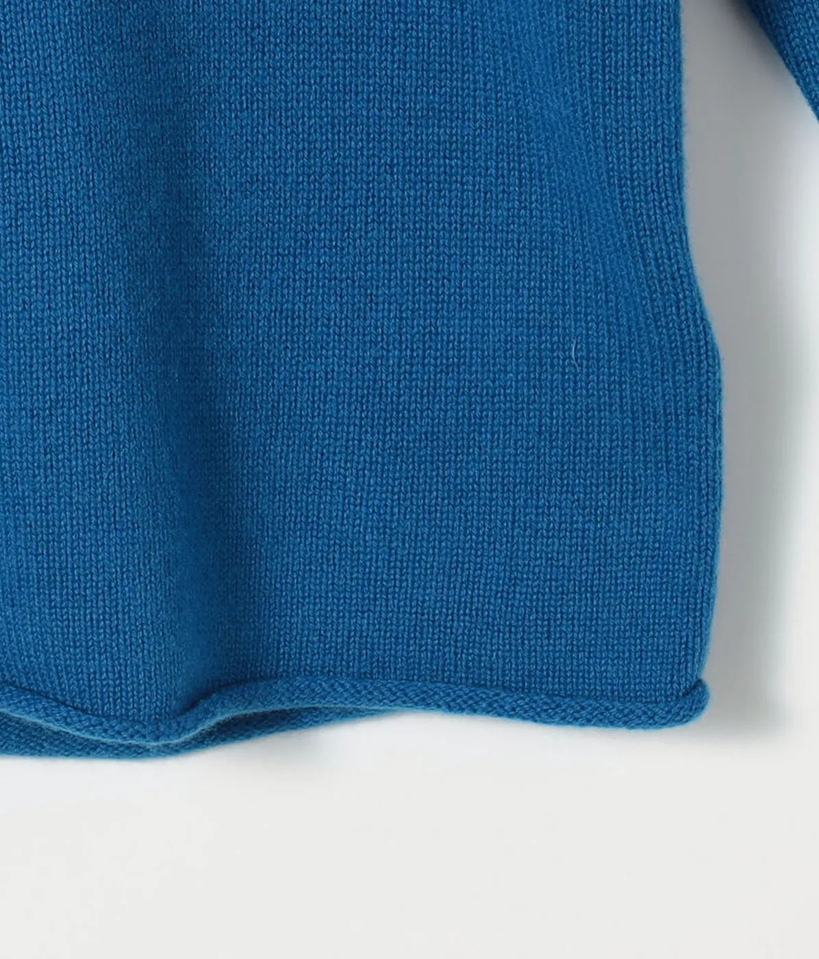 Recylced Cashmere Sweater-Ice