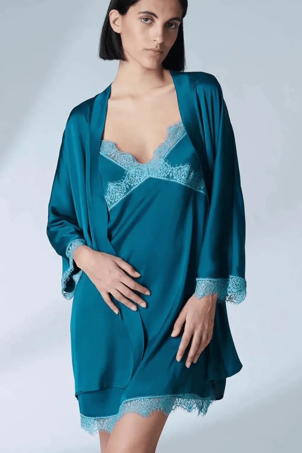 Satin Secrets Kimono, Size L (UK 12-14)