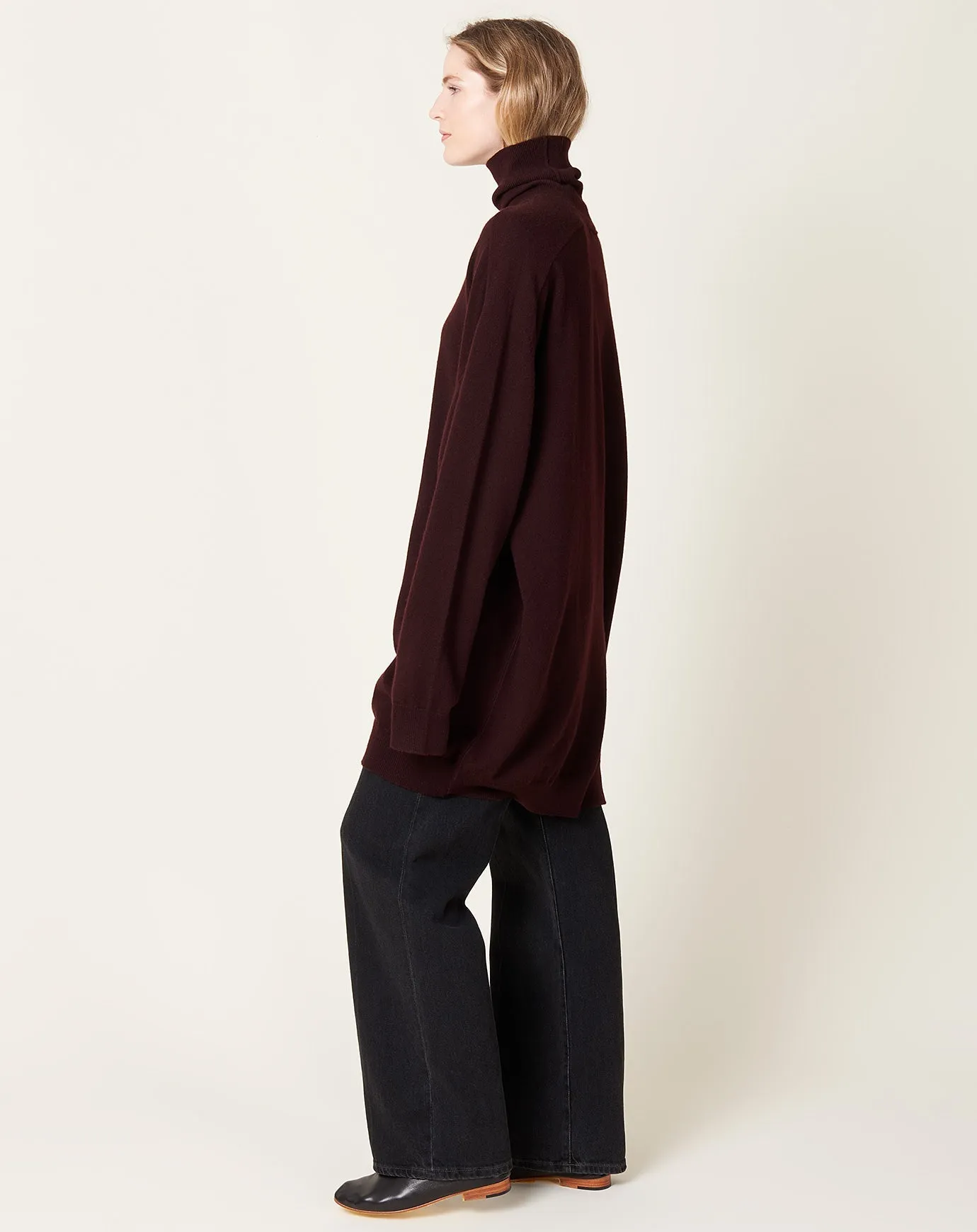 Slouchy Turtleneck in Chocolate