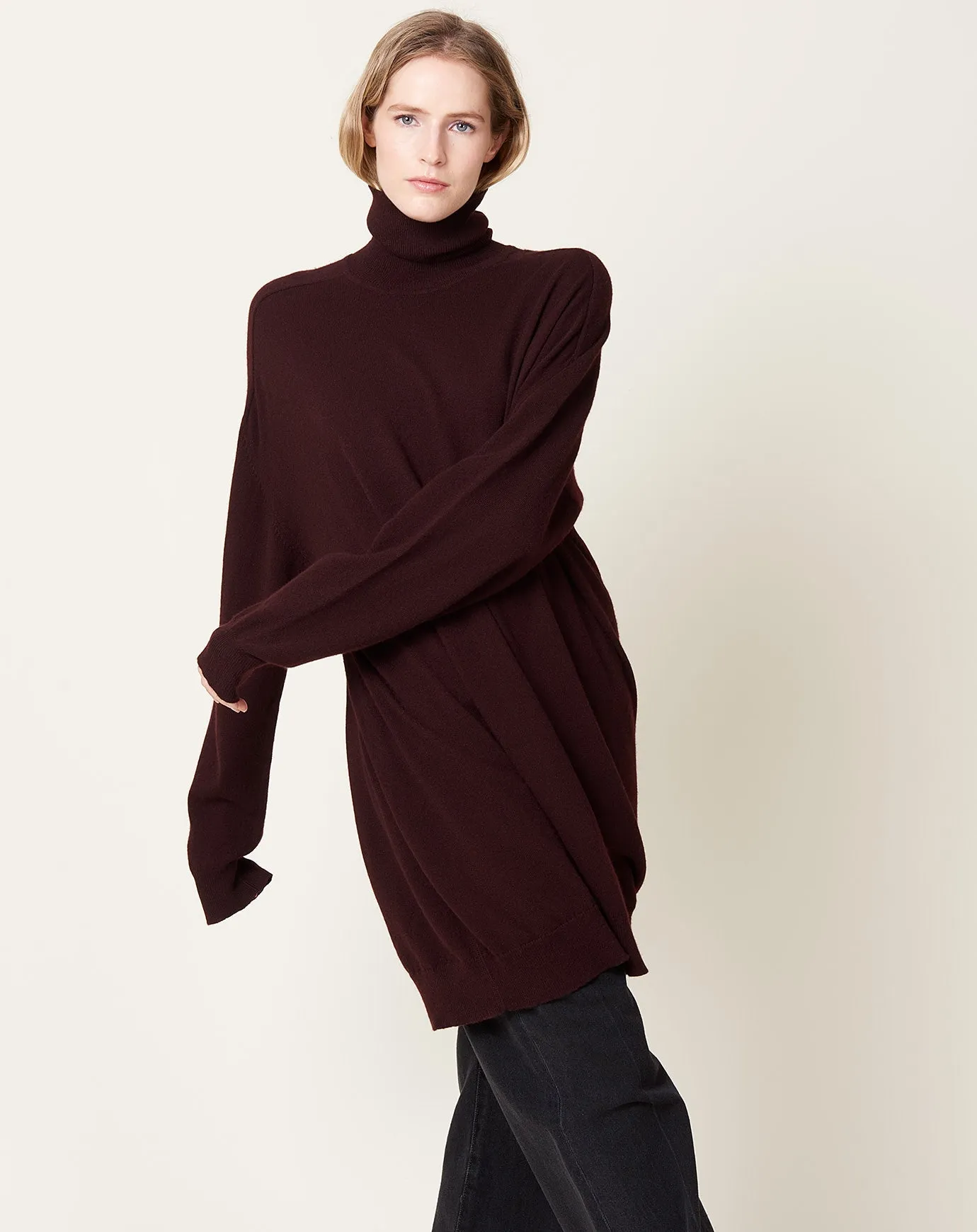 Slouchy Turtleneck in Chocolate