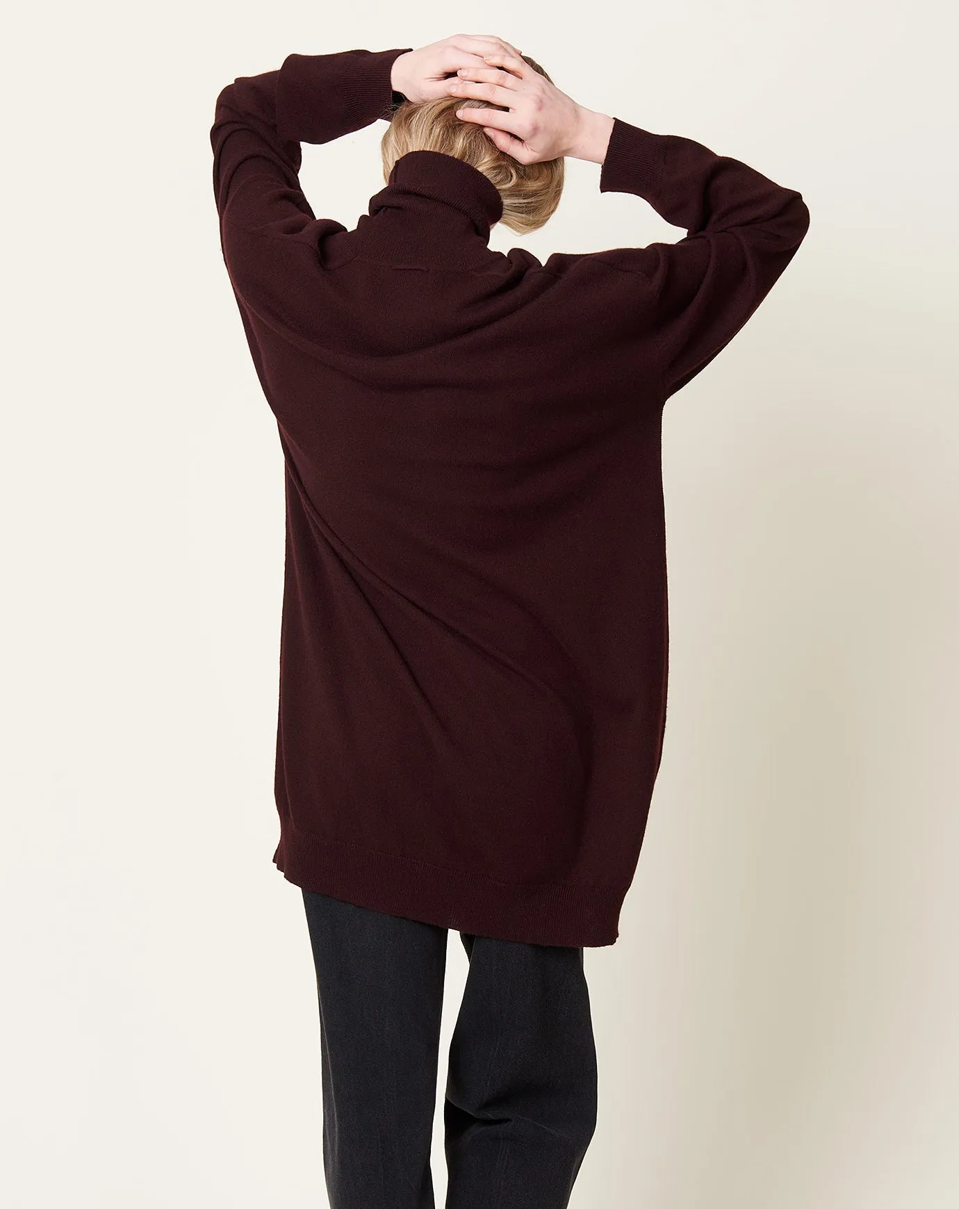 Slouchy Turtleneck in Chocolate