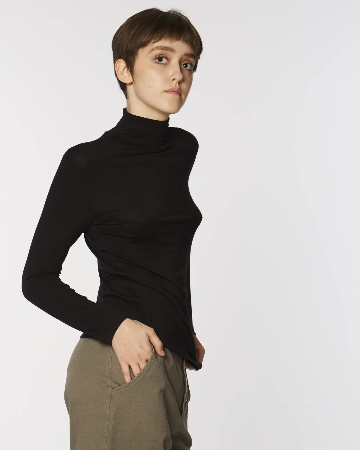 Soft Jersey Turtleneck - black