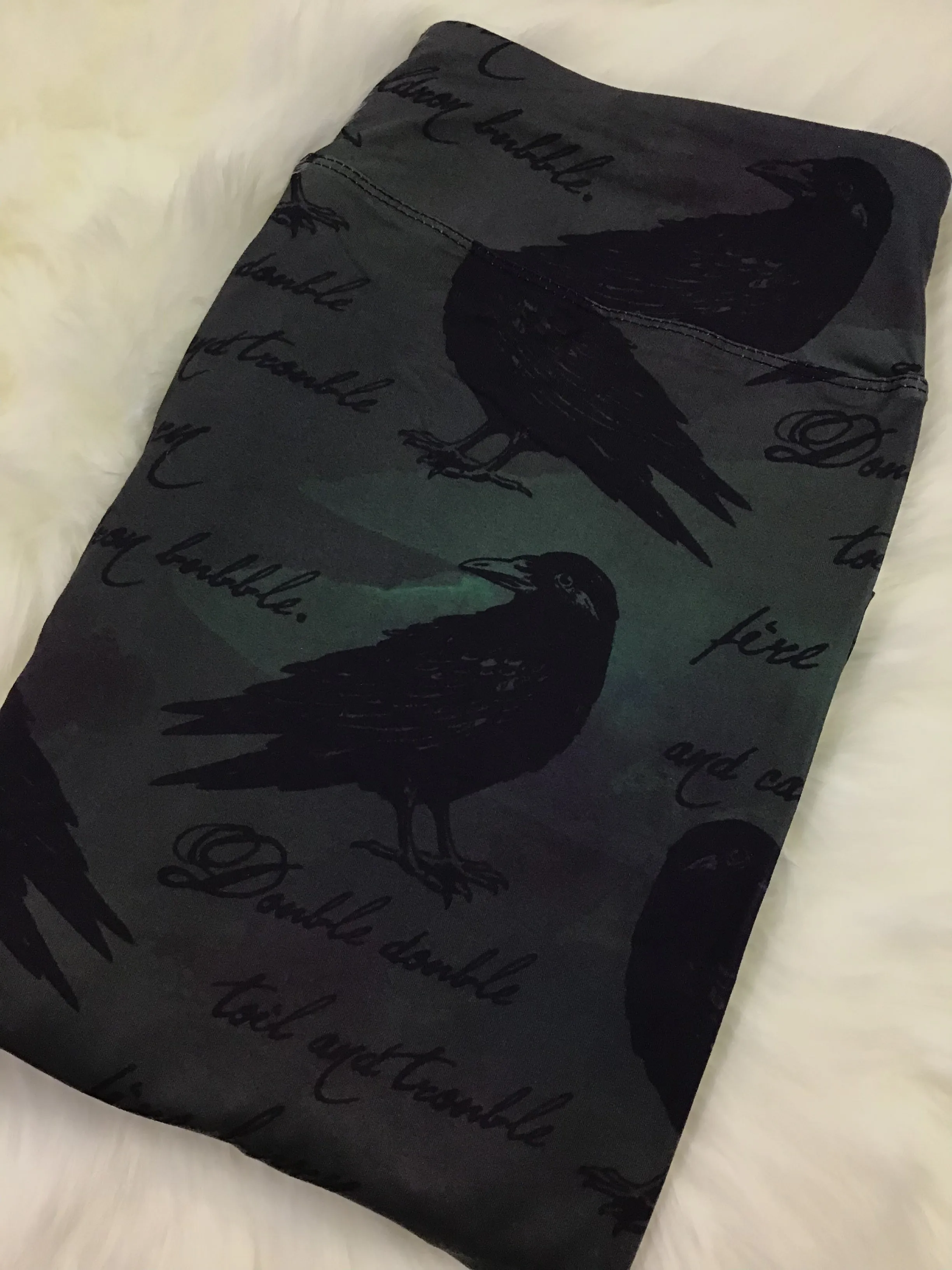 Toil & Trouble Raven Leggings