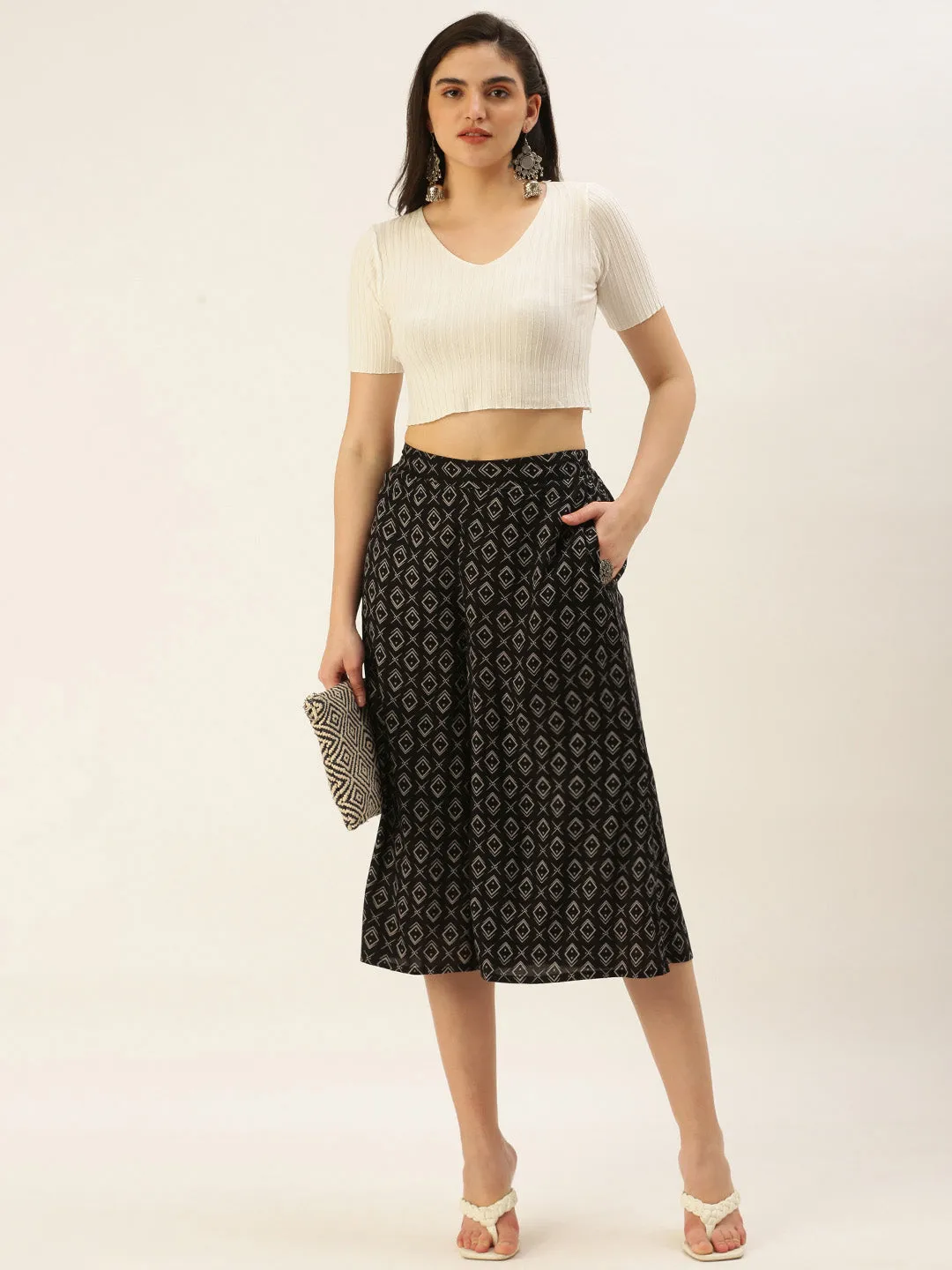 Women Culottes Printed Rayon Black