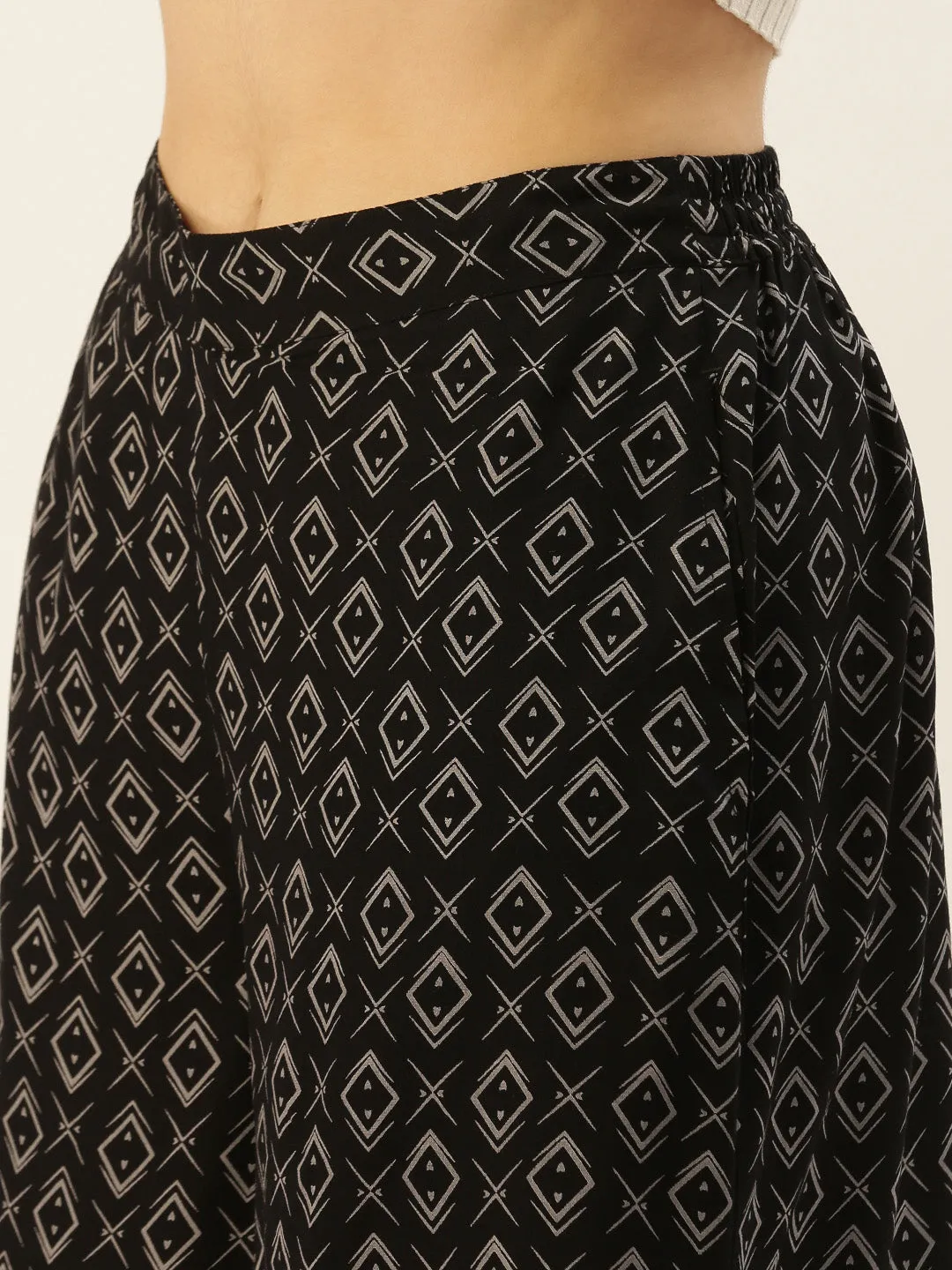 Women Culottes Printed Rayon Black