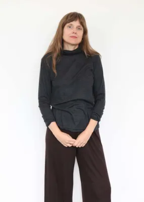 Wool Turtleneck - Dark Grey