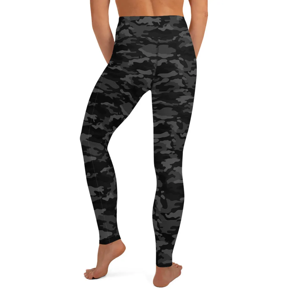 Yoga Leggings in Dark Grey Camo