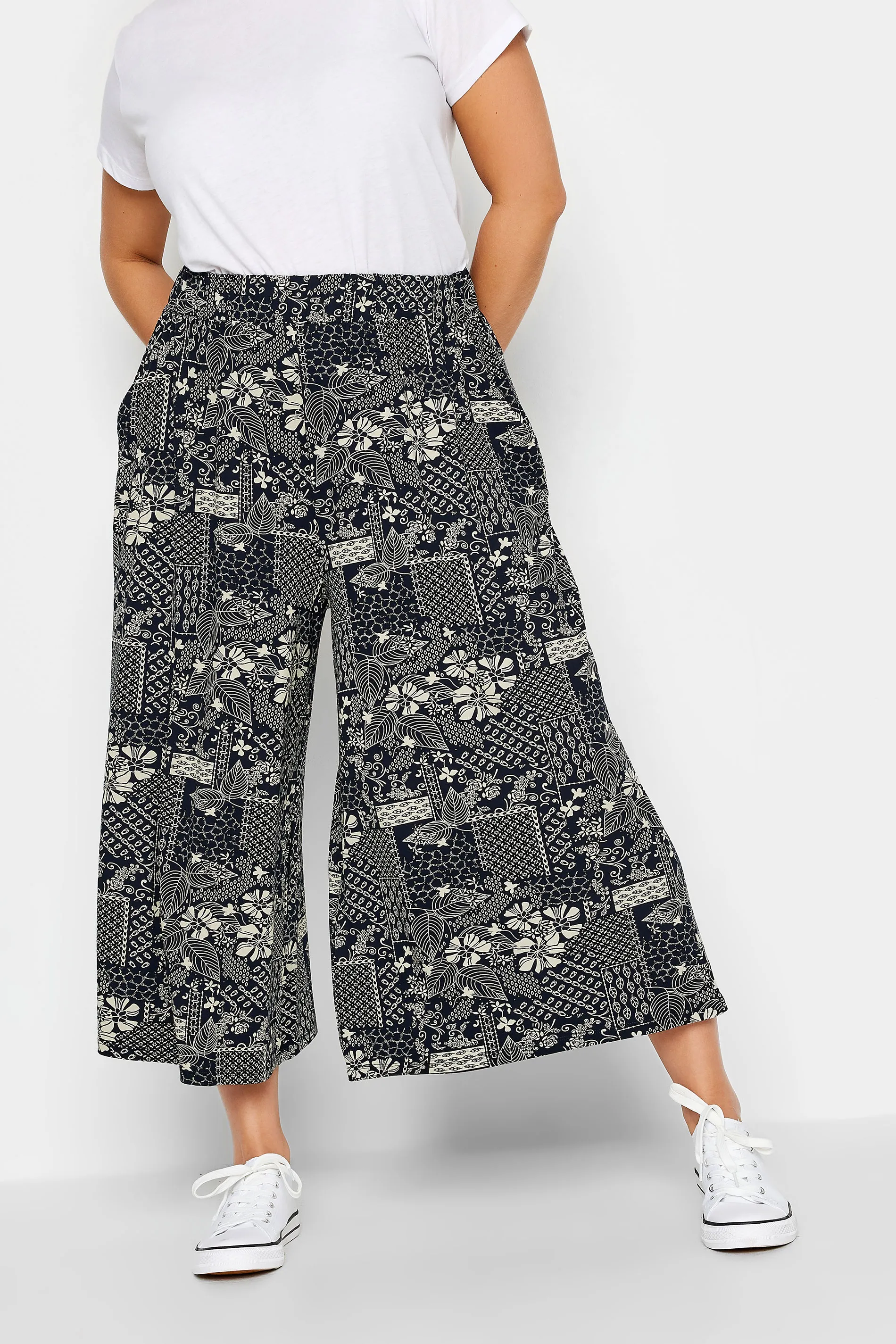 YOURS Curve Navy Blue Leaf Print Midaxi Culottes